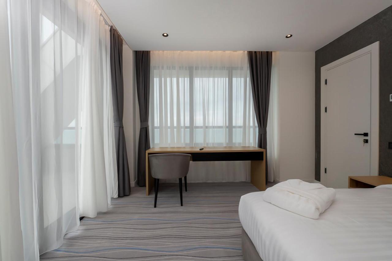 The Grandeur Hotel باتومي المظهر الخارجي الصورة