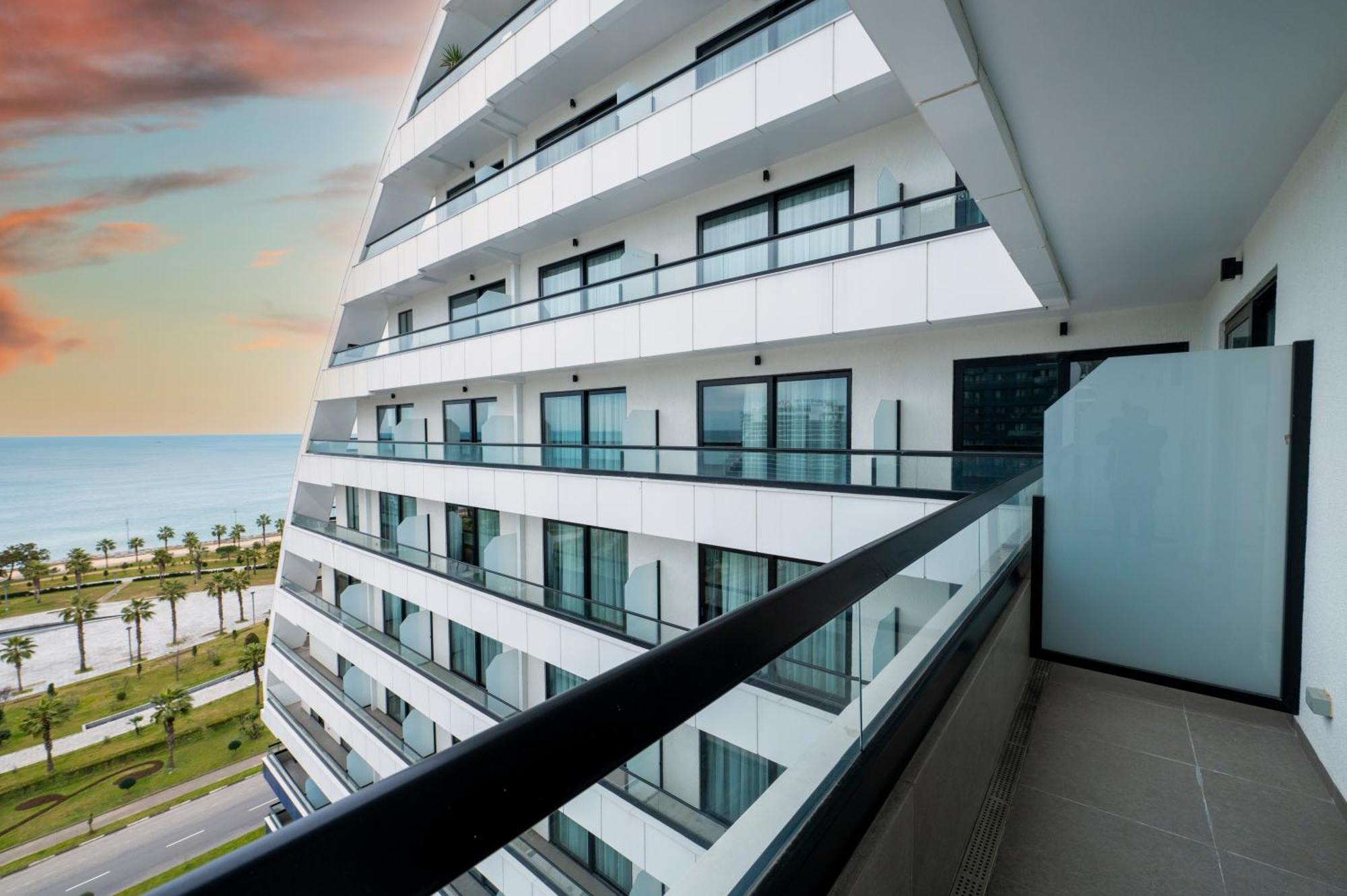 The Grandeur Hotel باتومي المظهر الخارجي الصورة