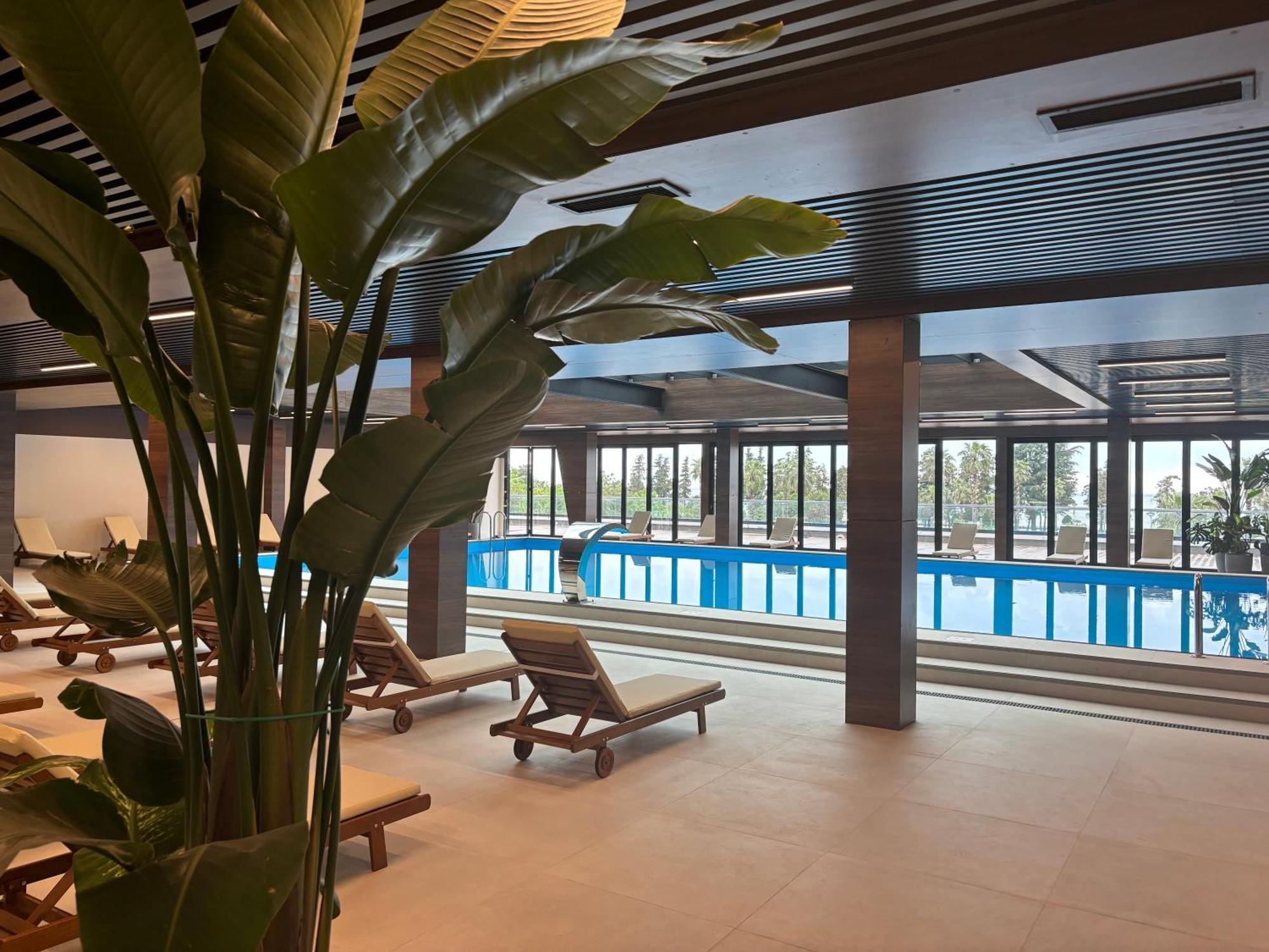 The Grandeur Hotel باتومي المظهر الخارجي الصورة